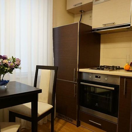 Квартира Рядом С Метро Kharkiv Eksteriør bilde